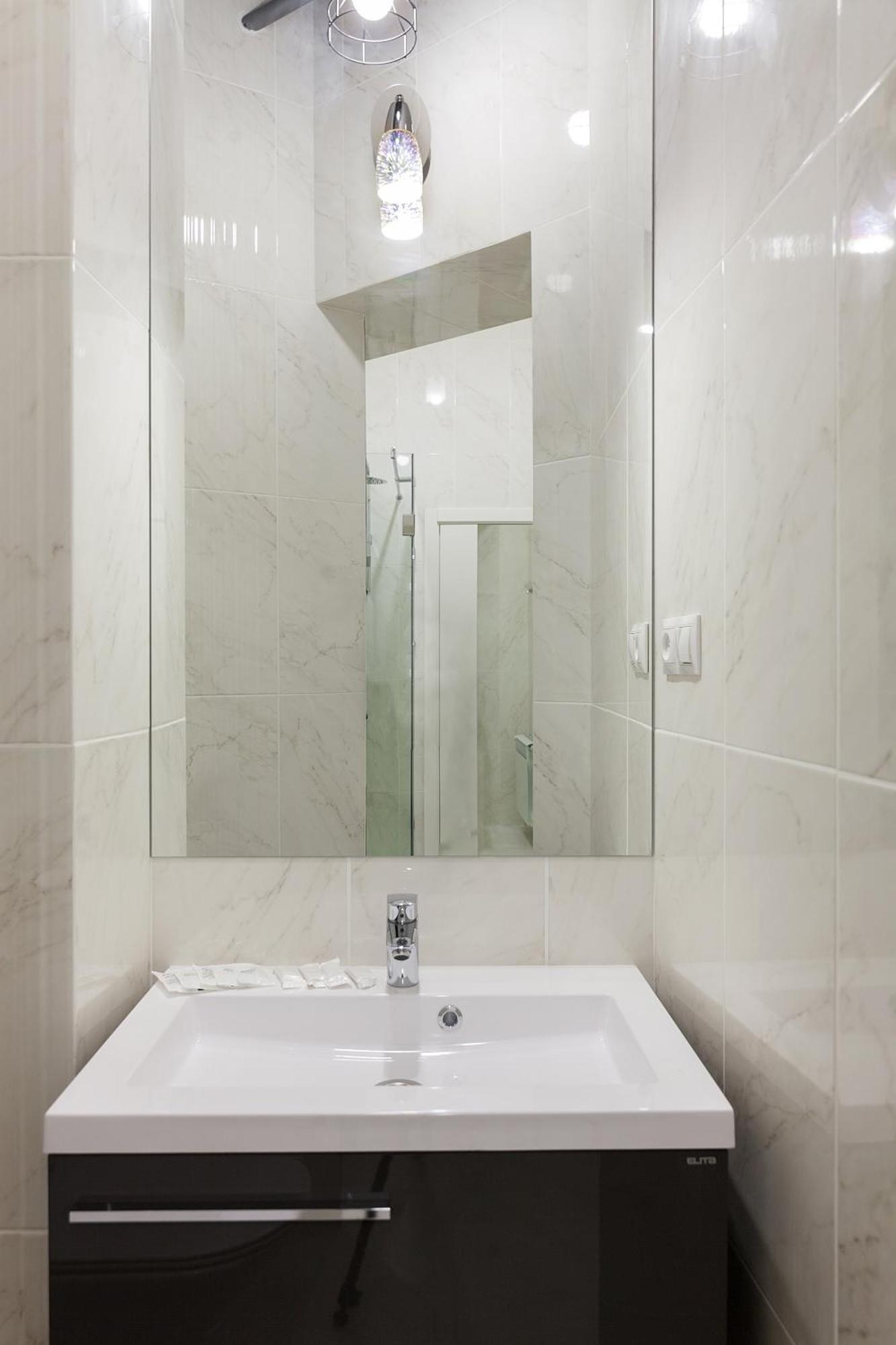 Royal Apartment On Slovatskogo 8 Lviv Bagian luar foto
